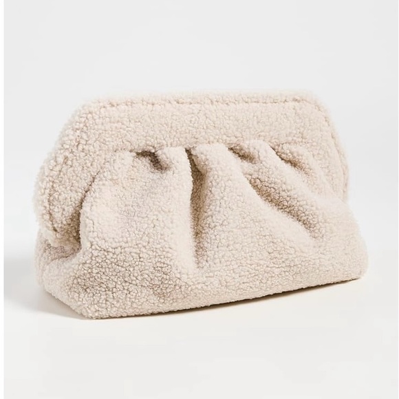 THEMOIRe Handbags - Themoire
Bios Re-Fur Bag